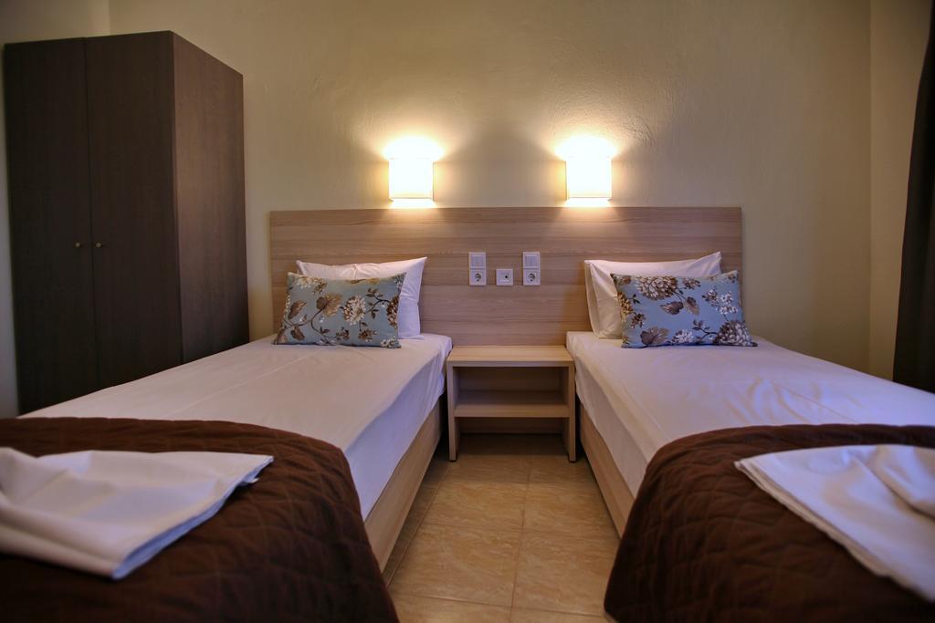 Aktaion Guest Rooms Skopelos Kamer foto