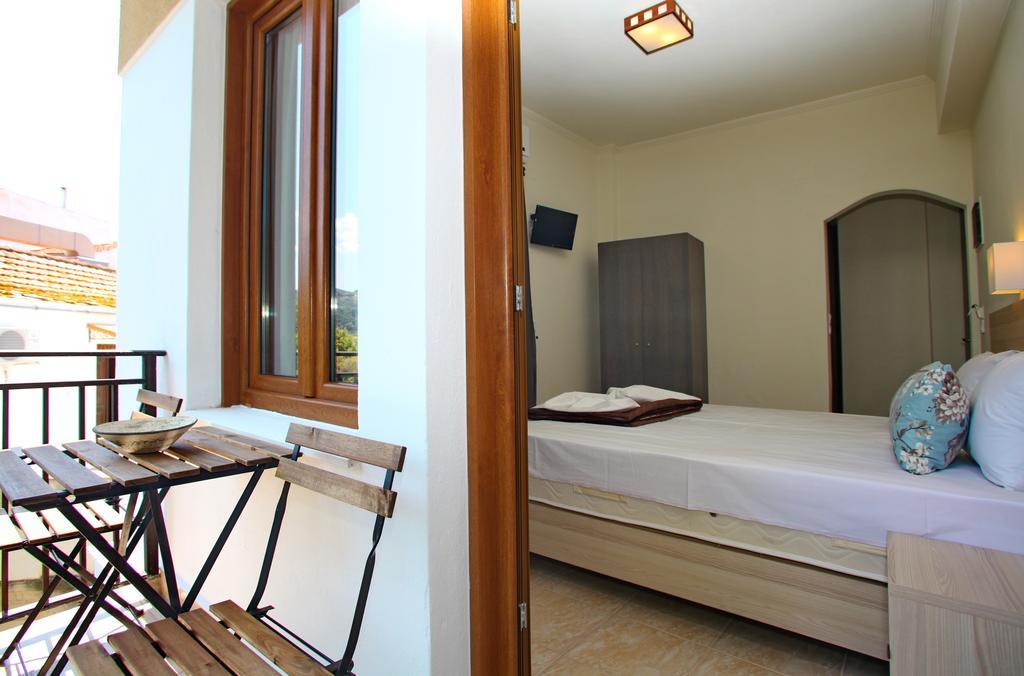 Aktaion Guest Rooms Skopelos Kamer foto