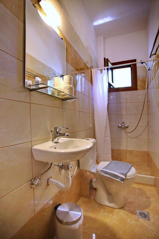 Aktaion Guest Rooms Skopelos Kamer foto